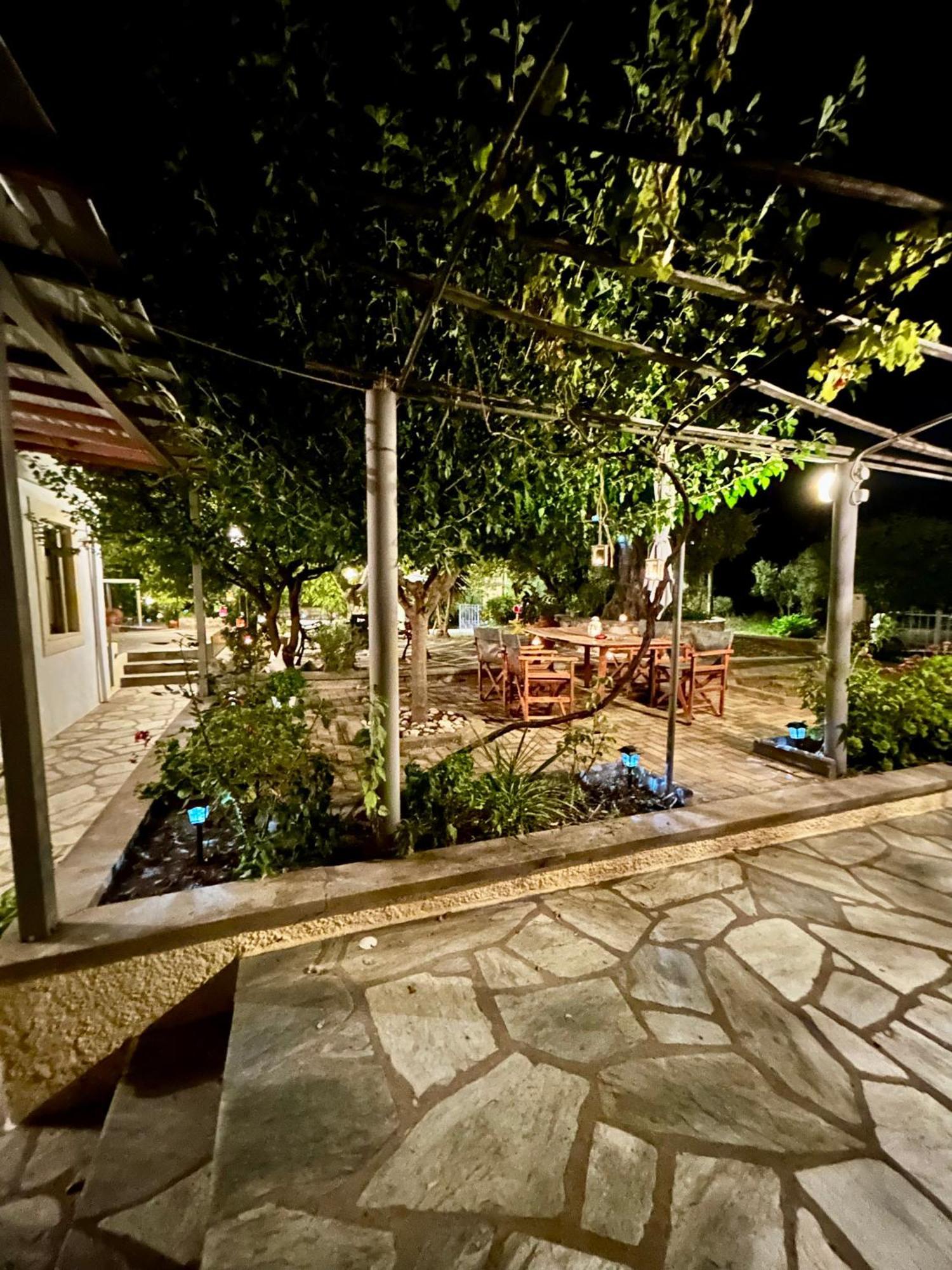 Pansion Episkopi Studios Skopelos Eksteriør billede