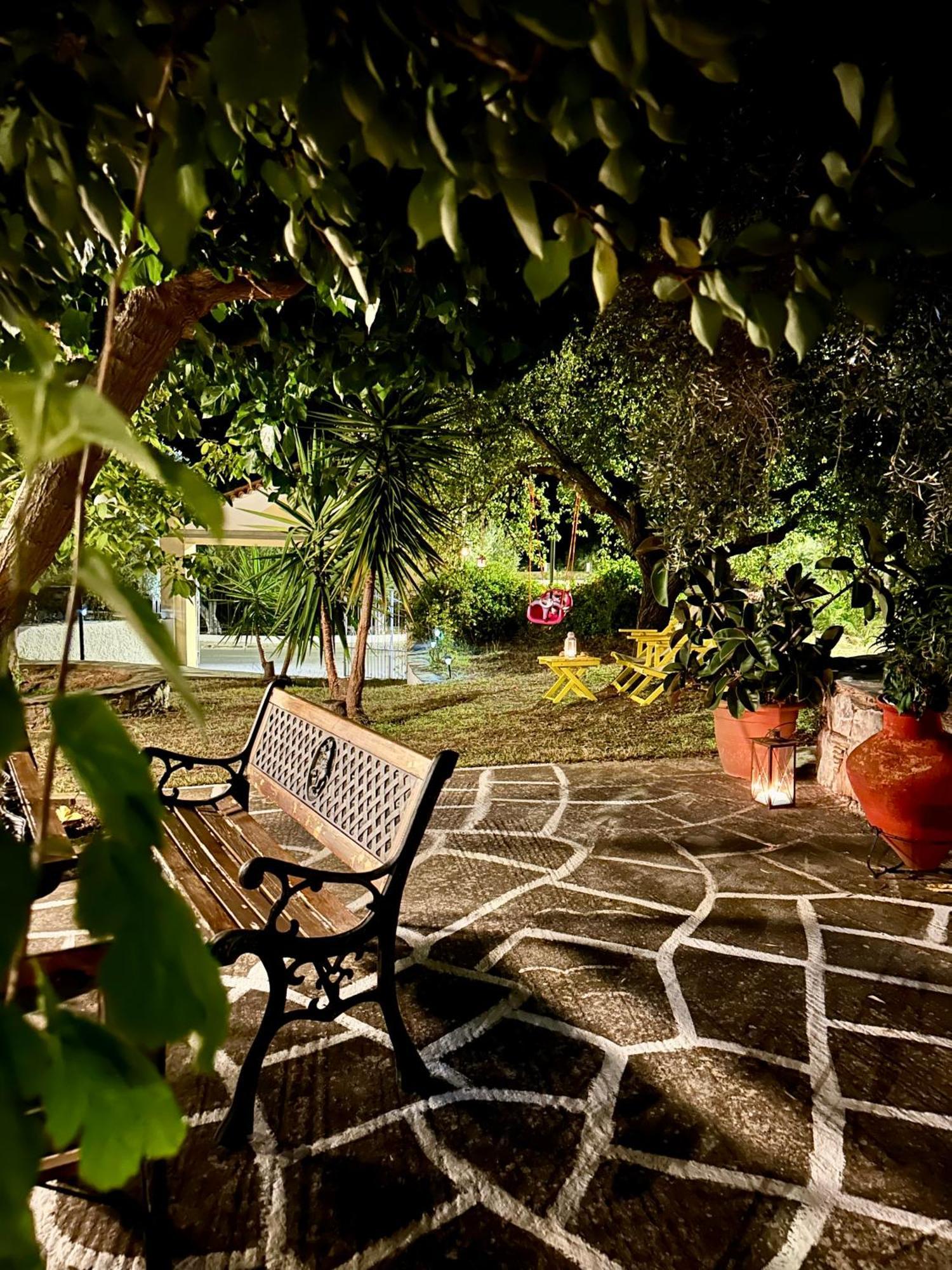 Pansion Episkopi Studios Skopelos Eksteriør billede